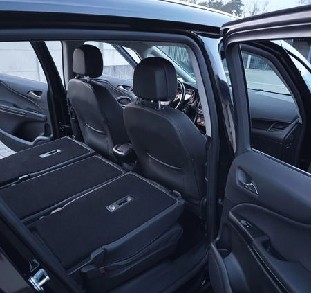 Opel Zafira cena 52700 przebieg: 142000, rok produkcji 2016 z Płock małe 529